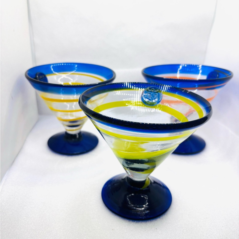Set Of 3 Kosta Boda Royal Martini Margarita Swirl Hand Blown Glasses